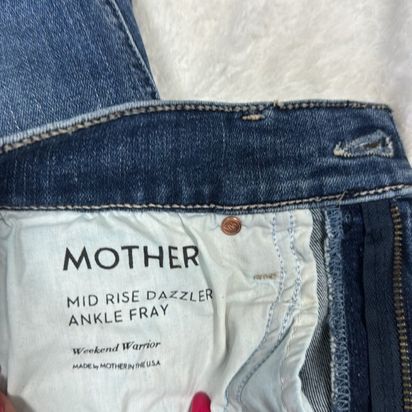 MOTHER MID RISE DAZZLER ANKLE FRAY BLUE - Picture 11 of 15